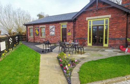 Allerston Casa | The Ticket Office Allerston