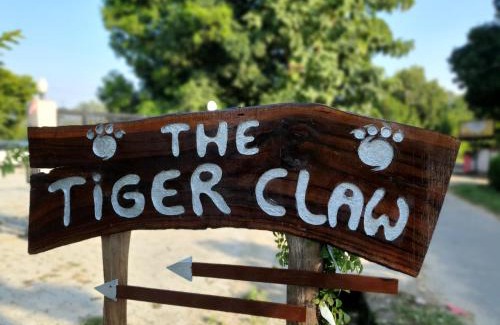 Ramnagar Complejo | The Tiger Claw Resort