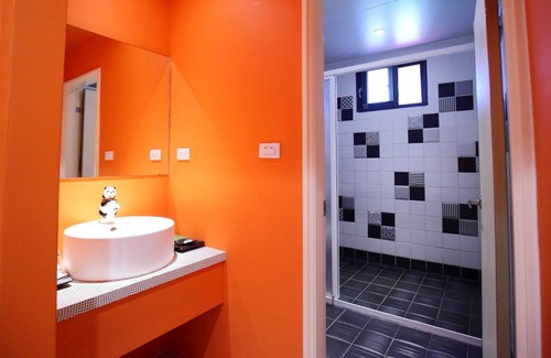 Dongshan Cama Y Desayuno | The Tiles Garden B&B