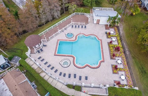 Kissimmee Cabaña | The Tiny Farmhouse BIG Comfort! Pool access