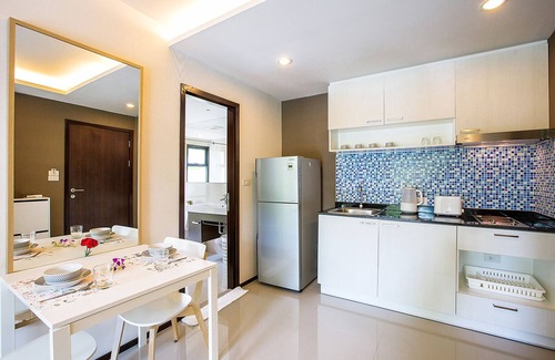 Rawai Hotel | The Title Condo by TropicLook