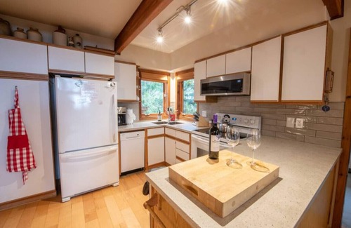 Tofino Casa | -> Magnífico 3Bed 3Bath Tofino Beach House DIRECTAMENTE en Chesterman Beach! <-
