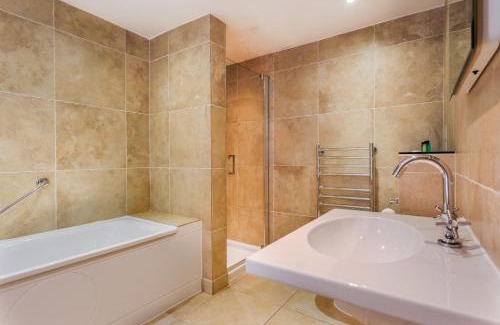 Belgravia Hotel | The Tophams Hotel