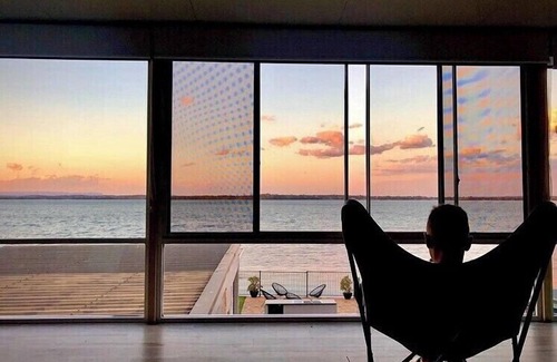 Central Coast Casa | El paseo marítimo absoluto de Toukley Boathouse con su propia rampa para botes