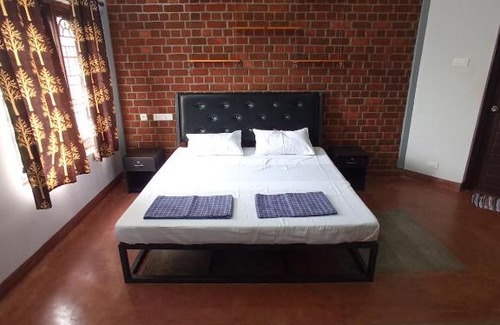 Kuilapalayam Cama Y Desayuno | The Tower House - Auroville