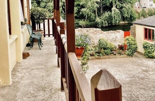 Thomastown Cama Y Desayuno | The Tower House B&B
