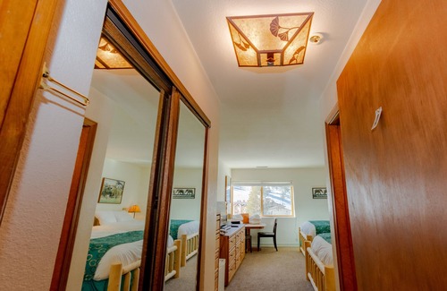 Kirkwood Condominio | The Tower`s Double A Dumbo Drop