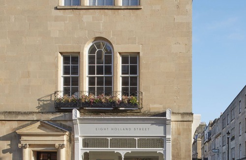 Upper Town Apartamento | The Townhouse by 8 Holland Street