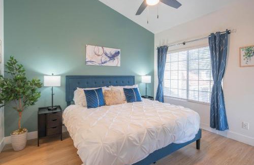 North Scottsdale Apartamento | The TPC Dream - Family-Friendly Getaway with Resort Pools & Parking - H2057