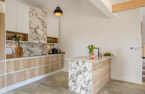 Godshill Casa | The Tractor Shed - Whitwell