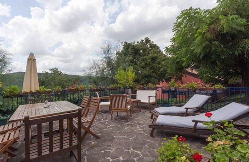 Arcugnano Apartamento | La casa transparente: Apartamento "L 'Ulivo" en villa con piscina - M0240060011