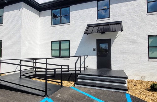 Tazewell Apartamento | The Traveler on Main - Suite #8 - Across the Street from Back of the Dragon!