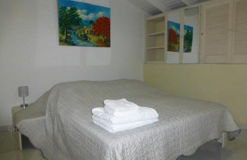 Point Blanche Apartamento | The Tree House I