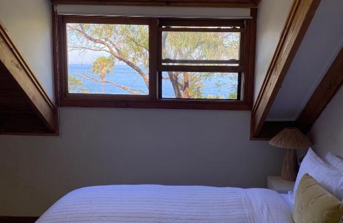 Clifton Casa | The Tree House * New Listing