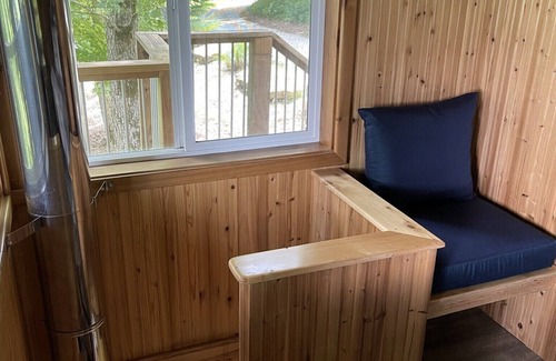 West Baden Springs Cabina | The Treehouse: Unique "Off the Grid" Cabin on the Lost River with stunning views