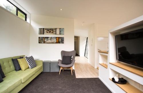 Ngaio Bay Casa | The Treehouse - Kaiteriteri Holiday Home