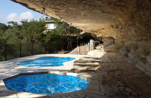 Lakeway Villa | La casa del árbol en el lago Travis