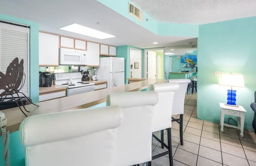 Key West Apartamento | The Trinidad by Brightwild Pool View Parking