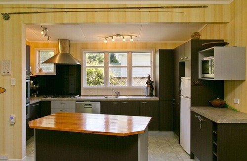 Turangi Cabaña | The Trout House - Turangi Holiday Home