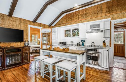 Bonita Springs Casa | The Tucker House