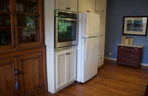 San Anselmo Casa | The Tudor Rose - A classy, comfortable getaway