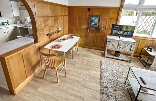 Birkdale Casa | The Tui House - Escape Birkenhead
