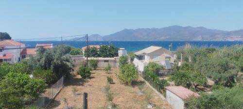 Troizinia Casa | The Twin Houses
