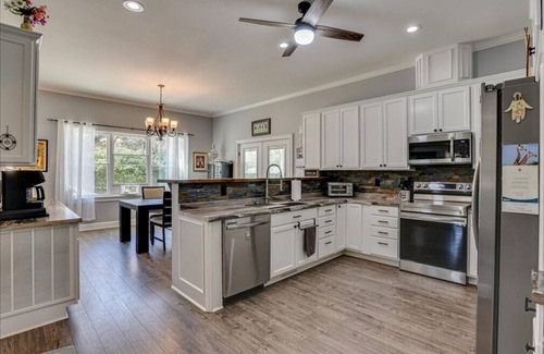 Summerville Casa | THE ULTIMATE 2025 MASTERS RENTAL - One mile from the Augusta National Gates