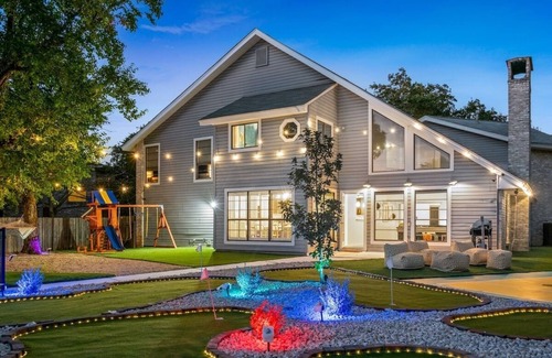Wetmore Casa | The Ultimate Getaway: Pool, Pickleball, Mini Golf