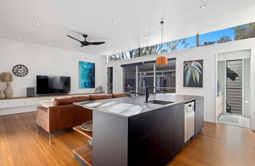 Emerald Beach Casa | The unique property sets the mood for relaxation and is perfect for a couple’s getaway