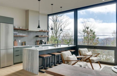 Mills River Casa | The Upper Dogwoods at Vineyard Gap