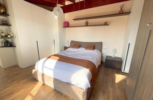 Gorla Apartamento | The Urban Nest 2, Spacious, wifi and near the red metro