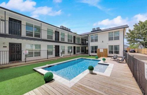 Old East Dallas Apartamento | The Urban Nook Arboretum Tickets Included