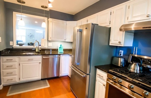 Old Town West Casa | The Urban Pineapple! Fun & Funky 2bdrm w/patio in Historic Old Town.