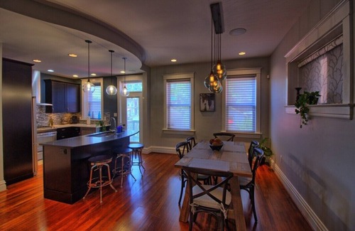 Tower Grove South Casa | The Urban Refuge | 3BR | Fireplace+Backyard+W/D