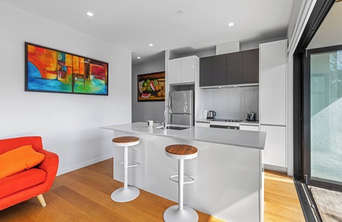 Takapuna Casa | The Urban Retreat - Takapuna Central Apartment