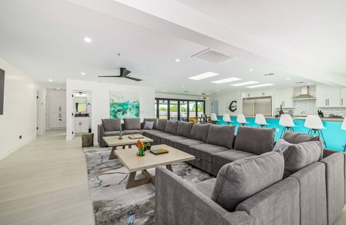 North Scottsdale Casa | This house is a 5 bedroom(s), 3.5 bathrooms, located in Scottsdale, AZ.