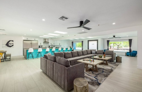 North Scottsdale Casa | This house is a 5 bedroom(s), 3.5 bathrooms, located in Scottsdale, AZ.