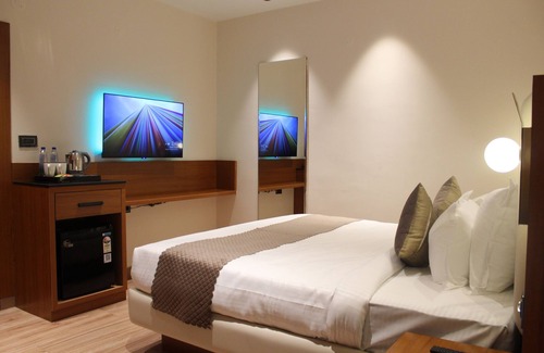 Hyderabad Cama Y Desayuno | The Vantage Inn