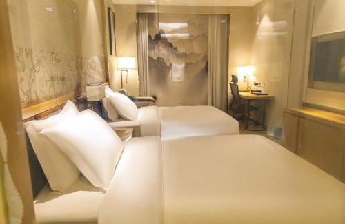 Lusaka Hotel | The Venetian Hotel