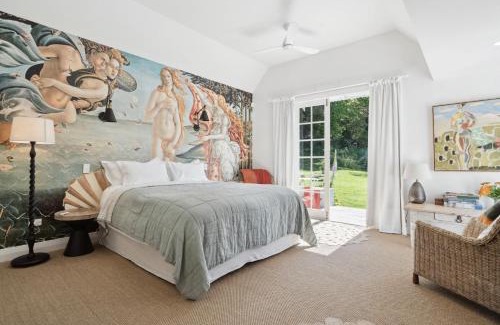 Martinborough Casa | The Venus room at Glendower Homestead
