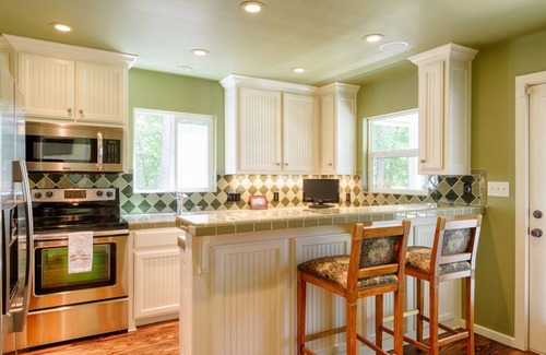 Mount Vernon Casa | The Veranda at Mt. Vernon - the perfect family and friends retreat