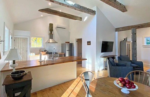 North Bennington Casa | The Vermont Farmhouse + Stunning Views + Dog Friendly + Adjacent Nature Preserve