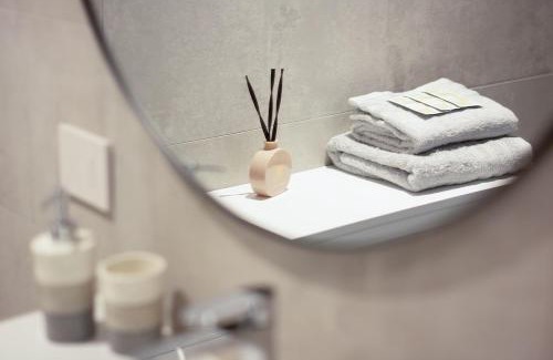 Montalbino Apartamento | The vertical house - Elegant refuge on two floors