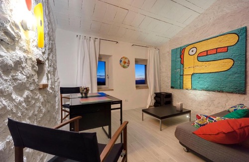 Cana Apartamento | THE VIEW a Pop Style Apartment in Maremma, Cana