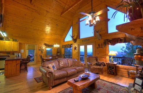 Blue Ridge Casa | The View - Breathtaking Mountain Views, Firepit, Game Room & Hot Tub!