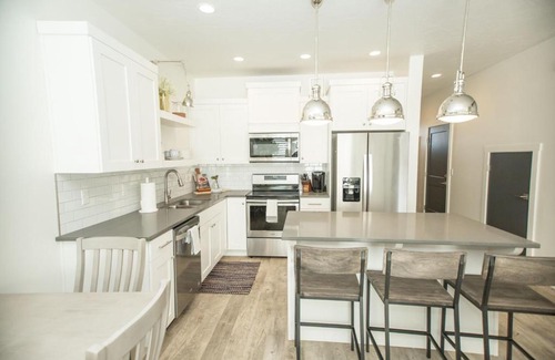 Washington Fields Apartamento | The View by Freedom Vacation Rentals