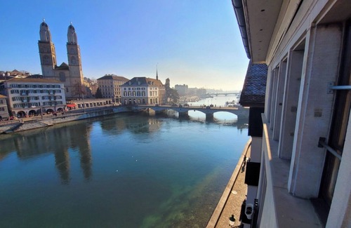 Hochschulen Casa | THE VIEW miracle penthouse riverside