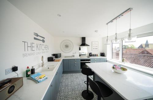 Holt Apartamento | 'The View' Penthouse Apartment Number Four Lees Terrace