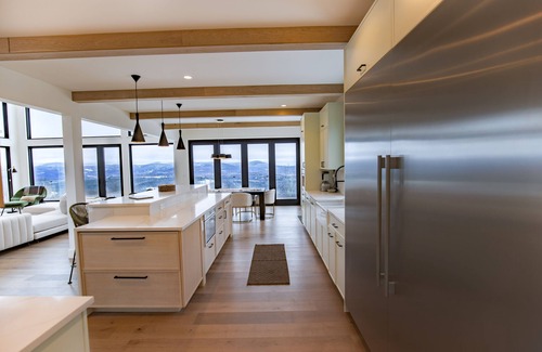 Windham Casa | *The View* ski in/out modern luxury at Windham Mountain Resort